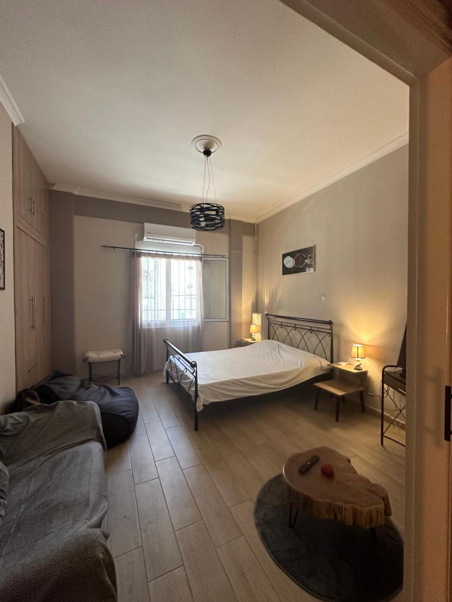 Appartement Ζεστή Φωλίτσα Στο Κέντρο. à Athènes Extérieur photo