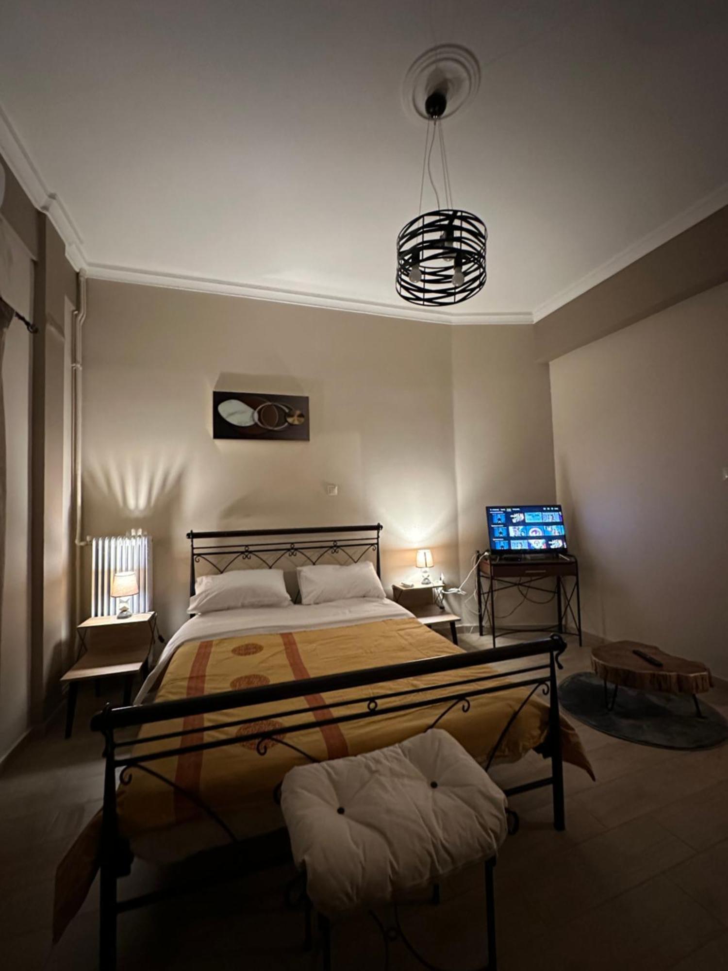 Appartement Ζεστή Φωλίτσα Στο Κέντρο. à Athènes Extérieur photo