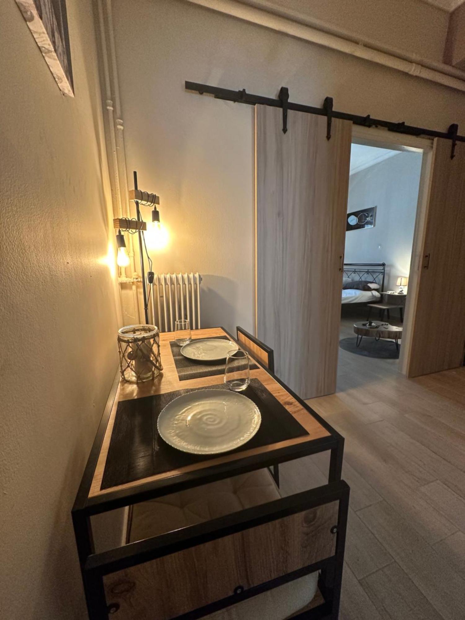 Appartement Ζεστή Φωλίτσα Στο Κέντρο. à Athènes Extérieur photo