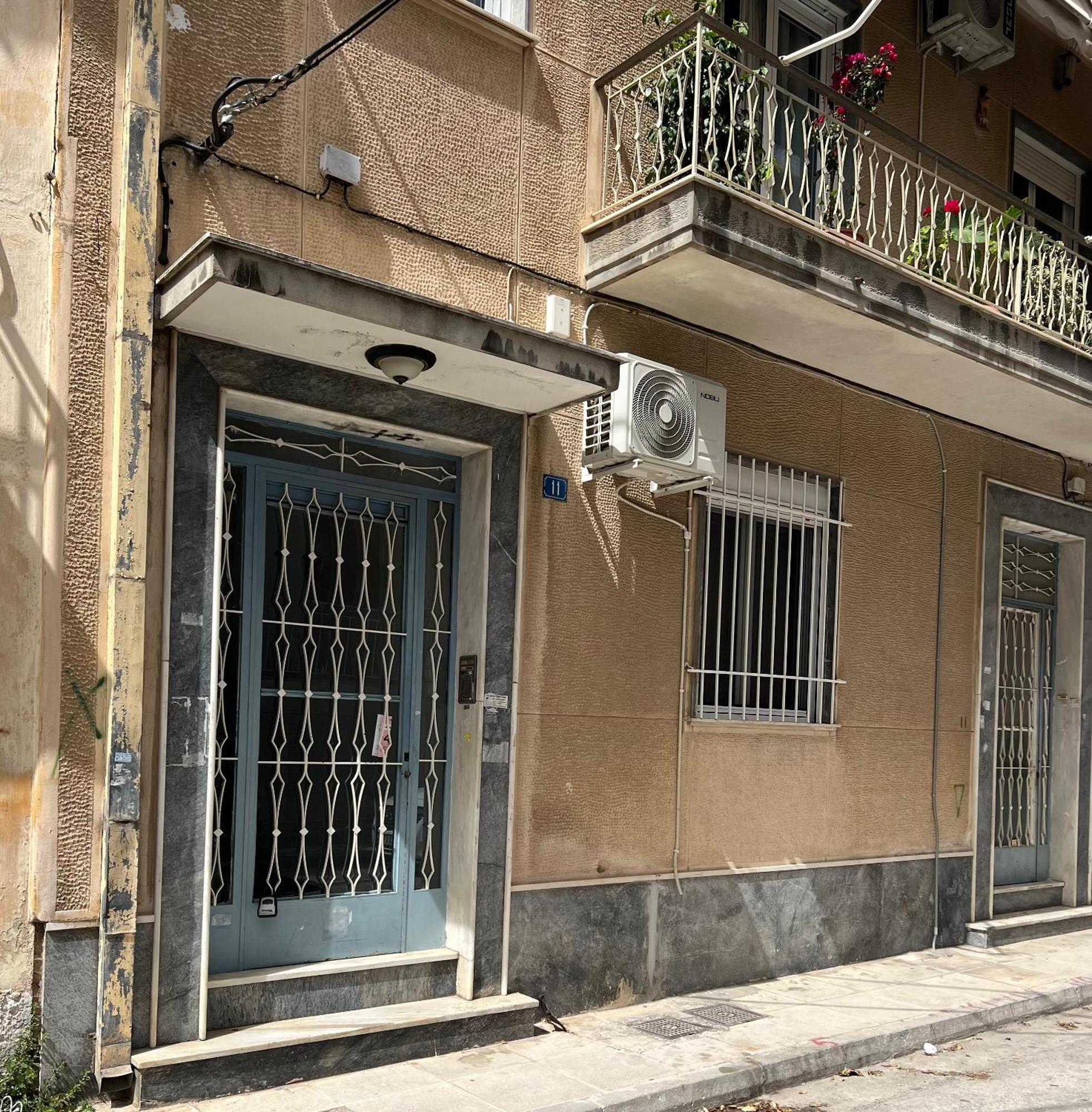 Appartement Ζεστή Φωλίτσα Στο Κέντρο. à Athènes Extérieur photo